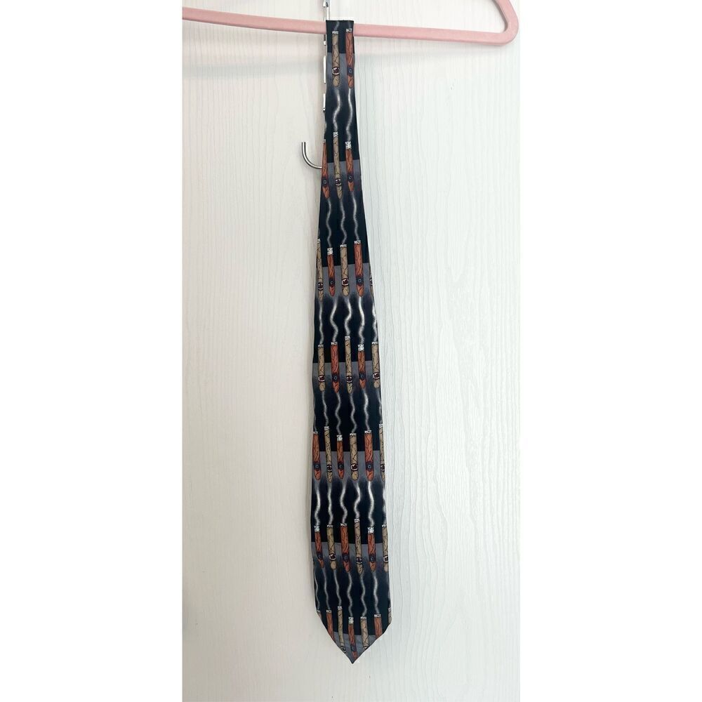 Surrey Tie